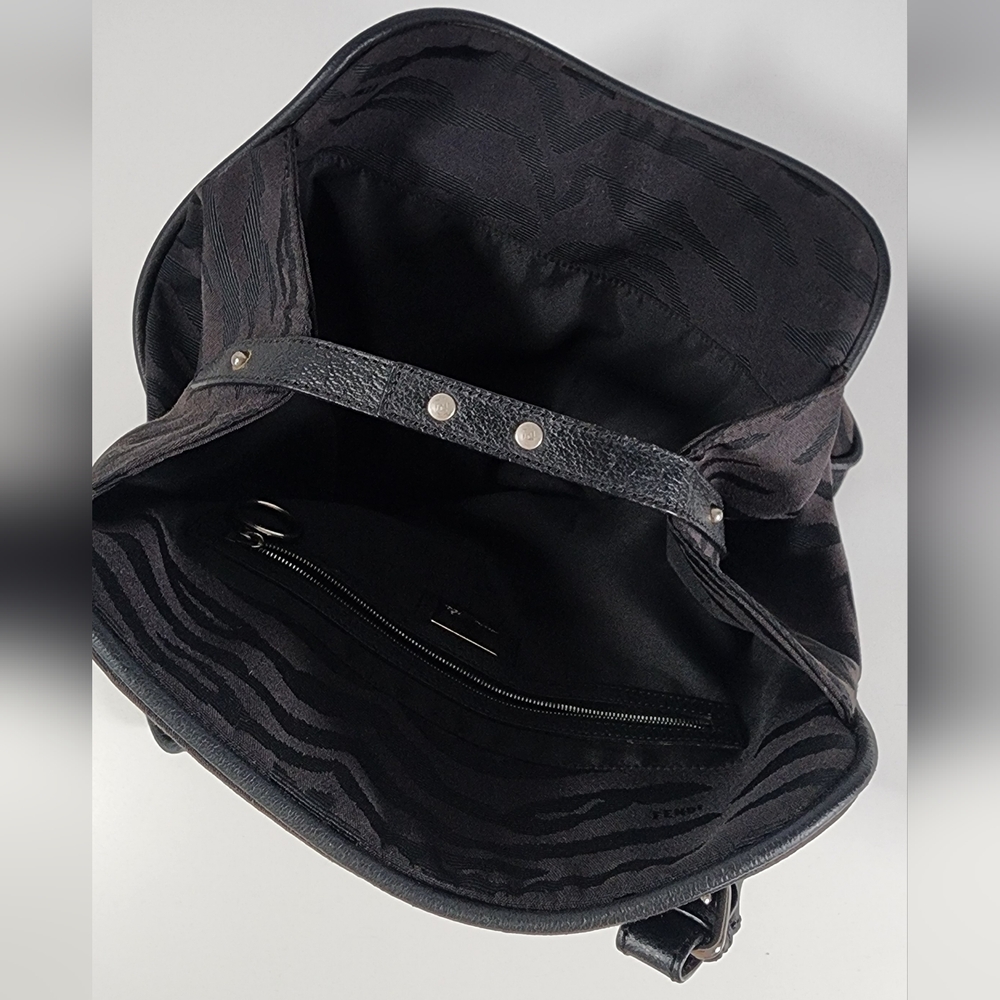 Fendi Nylon & leather black on black shoulder tote. Minor signs of use. - Picture 14 of 16